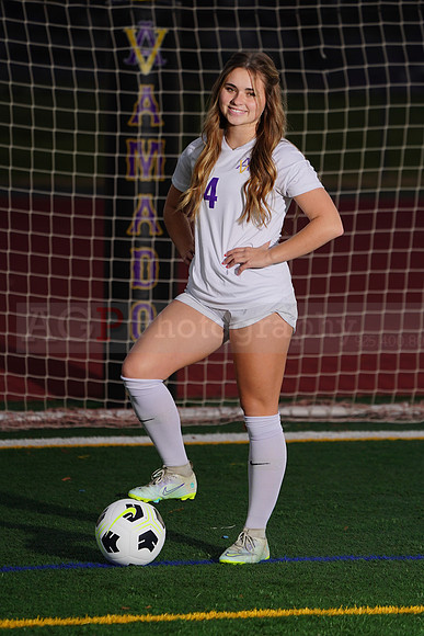 AVHSGirls_Varsity_Soccer00085