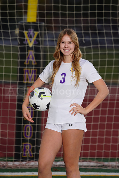 AVHSGirls_Varsity_Soccer00121