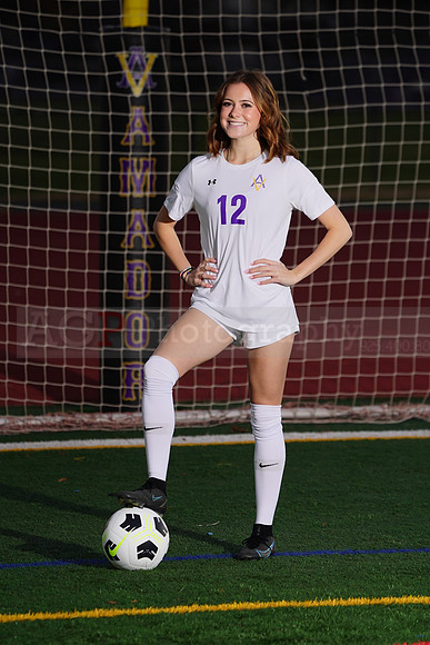 AVHSGirls_Varsity_Soccer00077