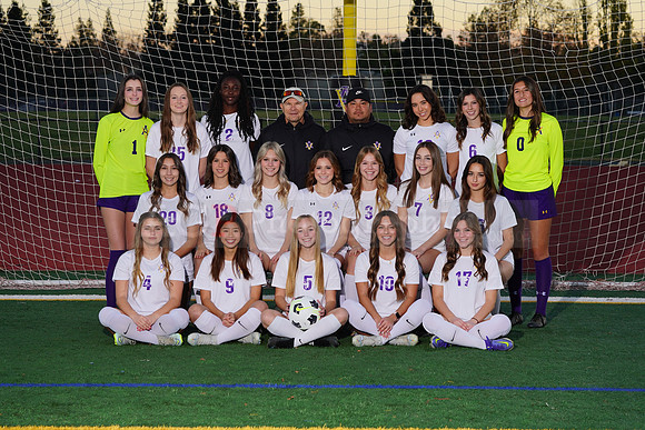 AVHSGirls_Varsity_Soccer00004
