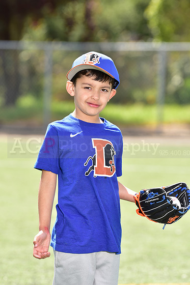 T-Ball_Bulls0054