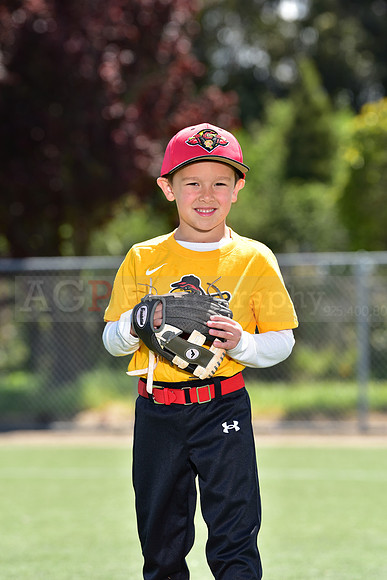 T-Ball_Redwings0040