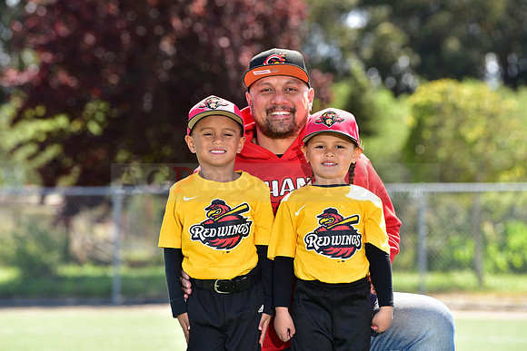 T-Ball_Redwings0080
