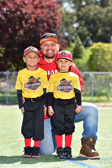 T-Ball_Redwings0081