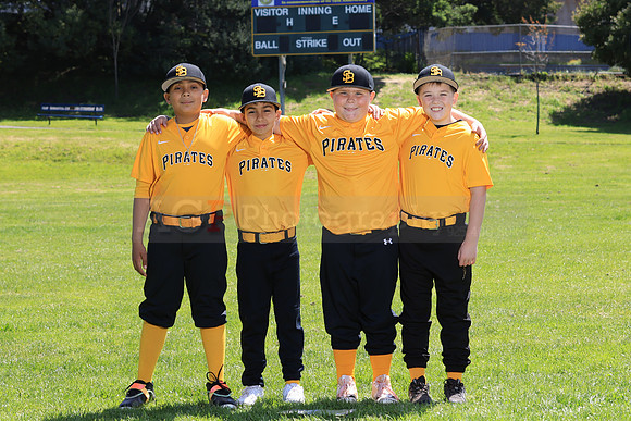 Pee_Wee_Pirates0206