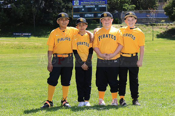 Pee_Wee_Pirates0211