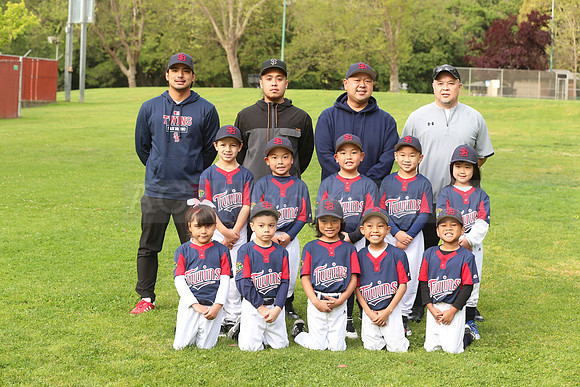 SB_JR_Twins00095
