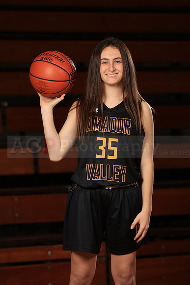 AVHSVarsityBB00040