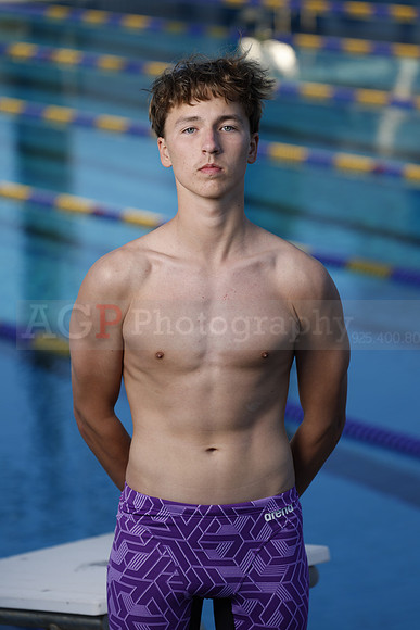 AVHS_Swim_Ind225