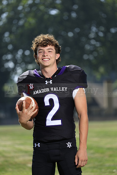 Varsity004