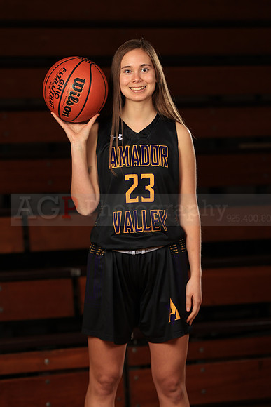 AVHSVarsityBB00052