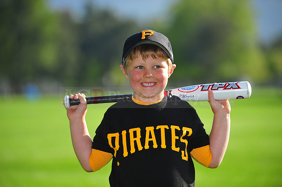 TBall_Pirates089