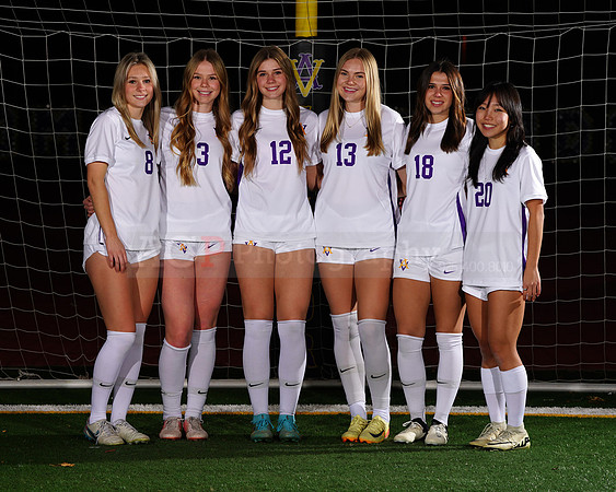 Varisity_Girls_Soc013