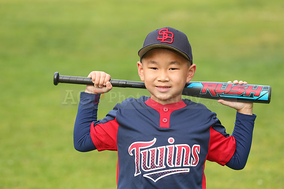 SB_JR_Twins00051