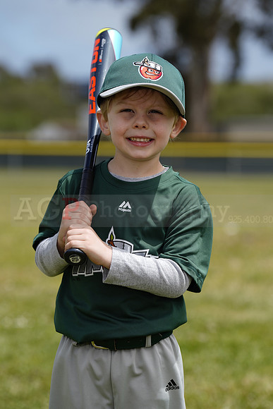 TBTinCaps00006