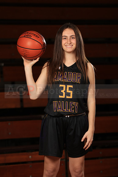AVHSVarsityBB00039