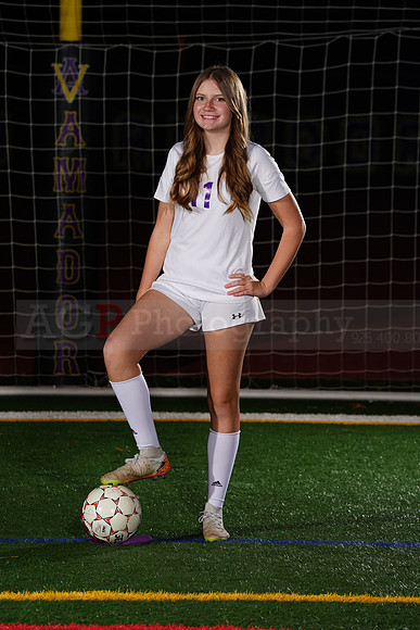 Freshmen_GirlsSoc002
