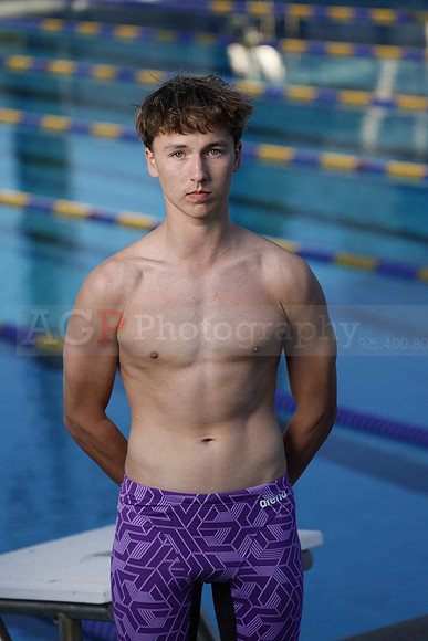 AVHS_Swim_Ind227