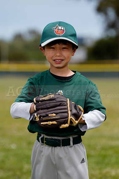 TBTinCaps00064