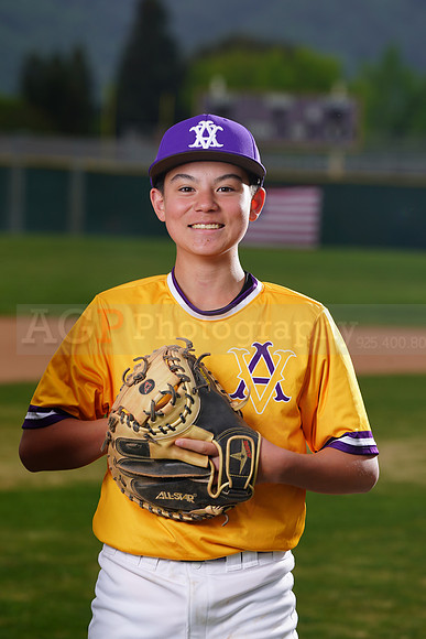 2025_Freshmen_BB086