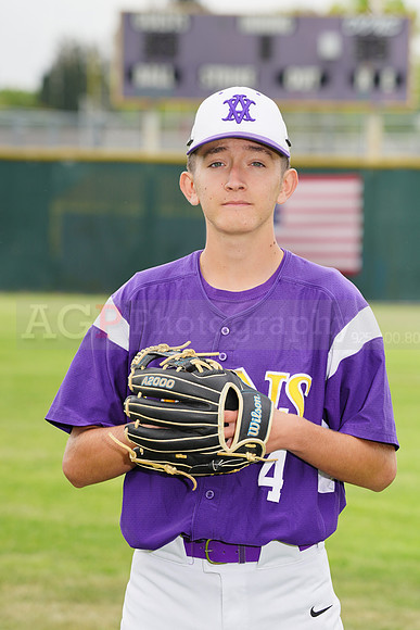 AVHSFrosh00144