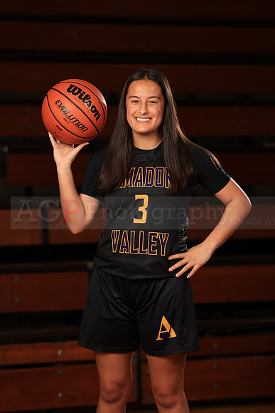 AVHSVarsityBB00083