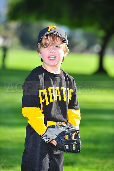 TBall_Pirates009