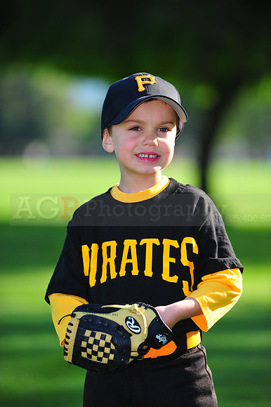 TBall_Pirates026