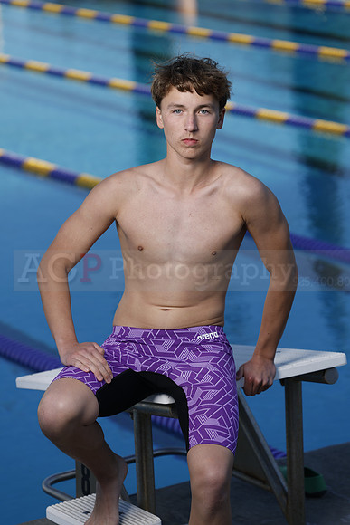 AVHS_Swim_Ind229