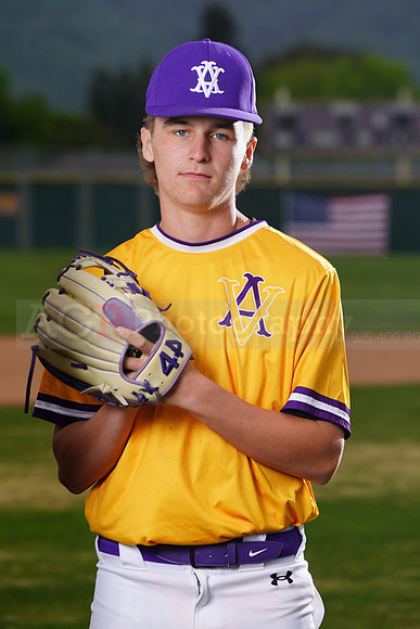 2025_Freshmen_BB092
