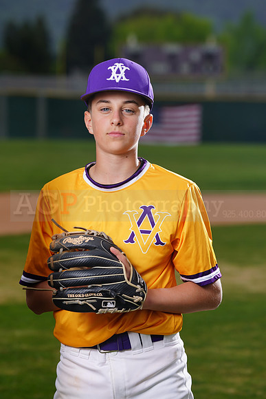 2025_Freshmen_BB024