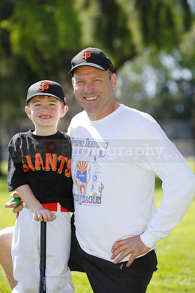 TBGiants084