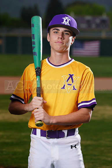 2025_Freshmen_BB075