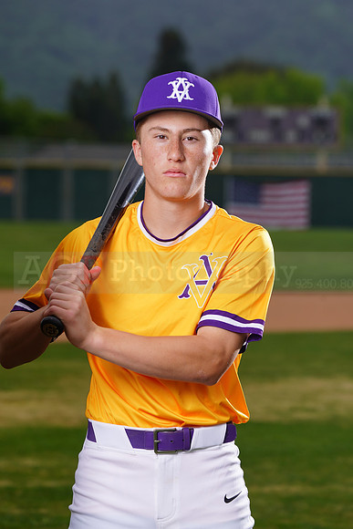 2025_Freshmen_BB034
