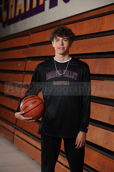 AVHSVarsityBKN00197