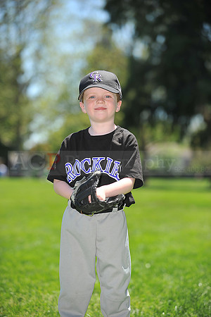 TBall_Rockies025