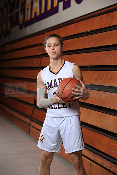 AVHSVarsityBKN00146