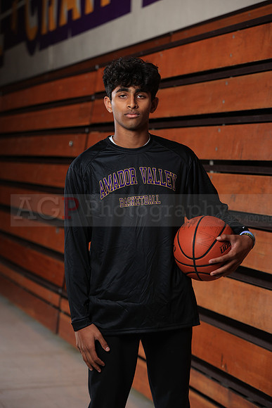 AVHSVarsityBKN00215