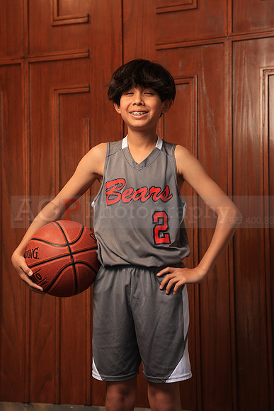 B8THGRADEVD200033