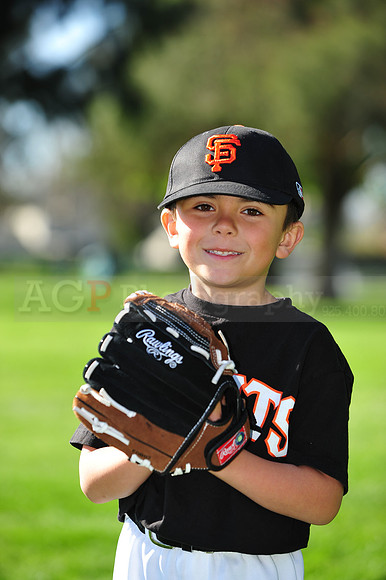 TBGiants010