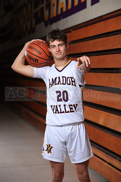 AVHSVarsityBKN00178