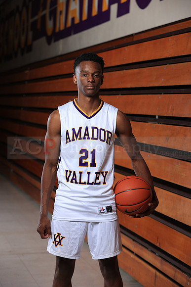 AVHSVarsityBKN00020