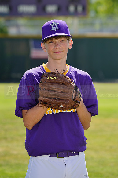 AVHS_Frosh_Soph_Baseball00091