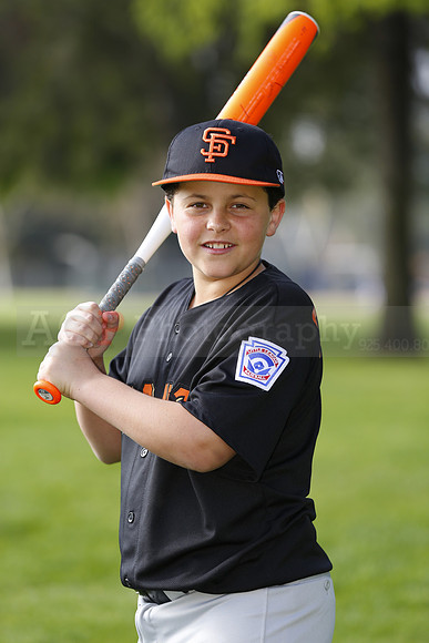 MajorGiants050