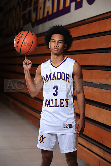 AVHSVarsityBKN00045
