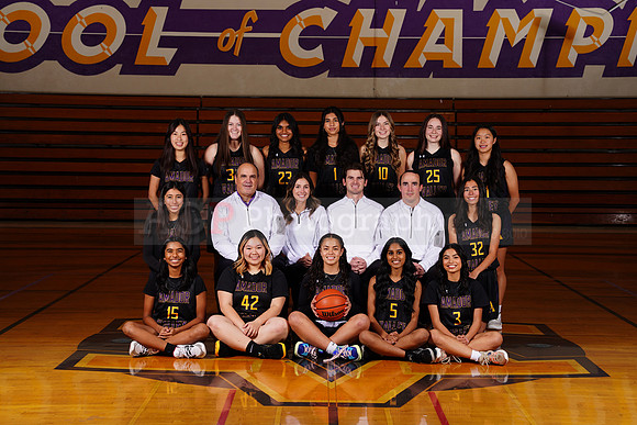 AVHS_Girls_Varsity_BKN00122