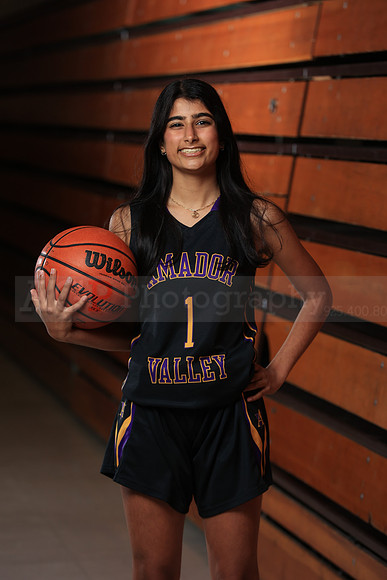 AVHS_Girls_JV_BKN00077