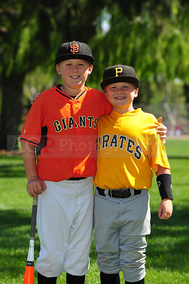 MGiants075
