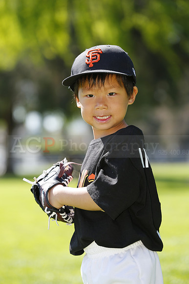 TBGiants001