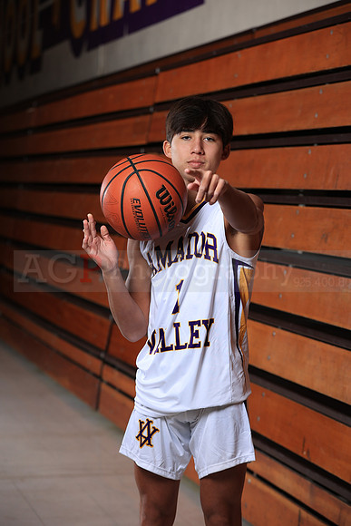 AVHSVarsityBKN00034